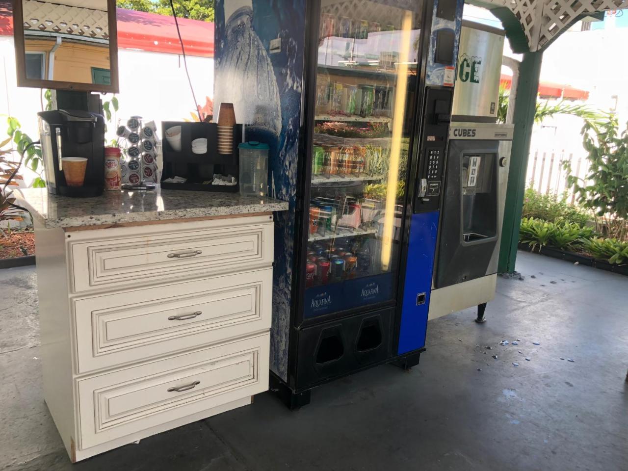 Bali Hai Motel Fort Lauderdale Eksteriør billede